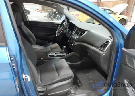 2017 Hyundai Tucson Sport из США, поврежденный, VIN KM8J3CA26HU536481